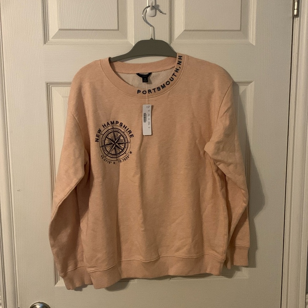 NWT JCRRW PORTSMOUTH NH SWEATSHIRT